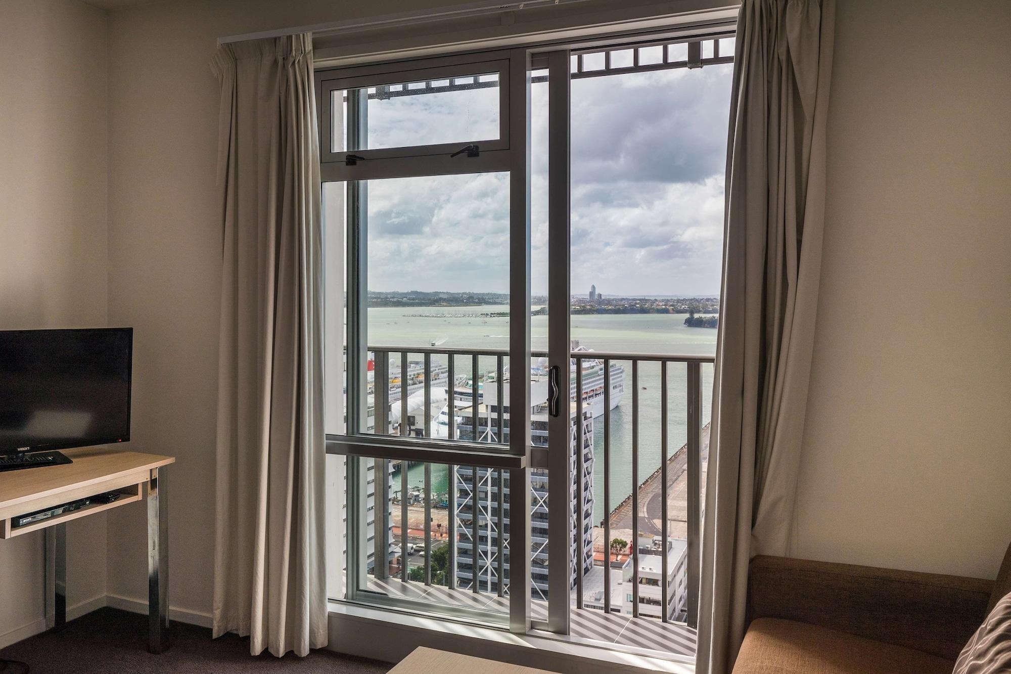 Auckland Harbour Suites Luaran gambar